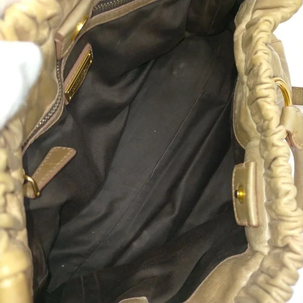 666114C V Miu Miu Crossbody Bag Beige Leather - Picture 7 of 9